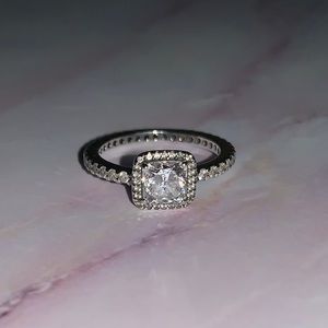 SQUARE SPARKLE PANDORA RING💍💎 ♡